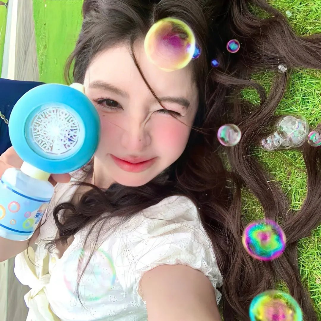 星际幻爱封面